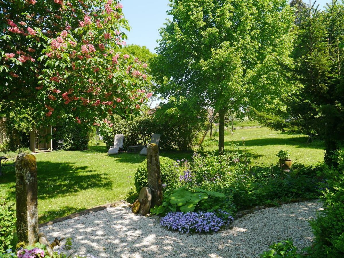 La Maison Au Vert Melincourt Exterior photo